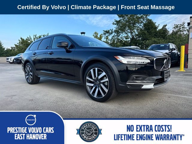 Certified 2025 Volvo V90 B6 Cross Country Ultra AWD/4WD image 1