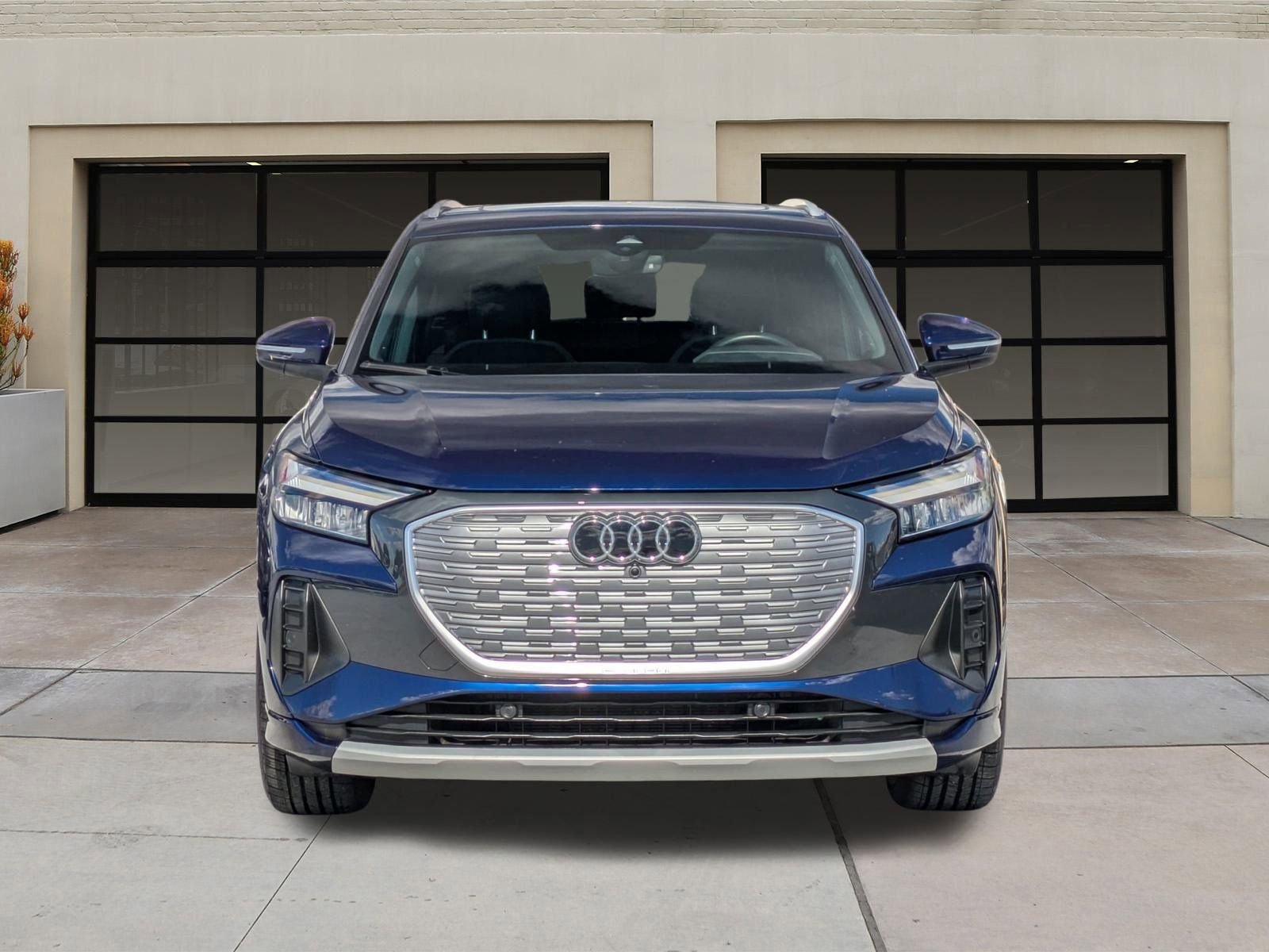 Used 2023 Audi Q4 e-tron Premium Plus w/ Premium Plus image 6