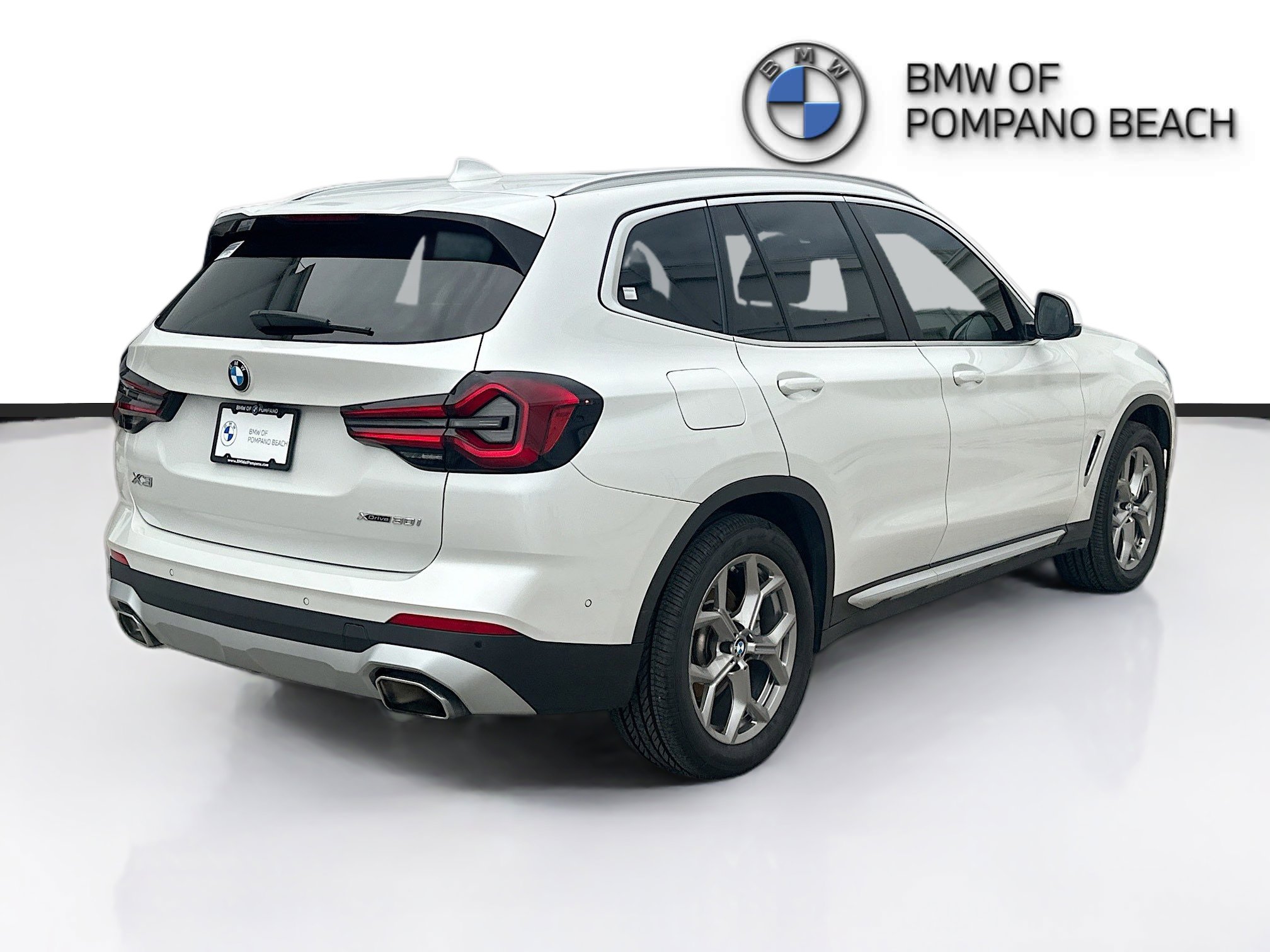Used 2024 BMW X3 xDrive30i w/ Convenience Package image 7