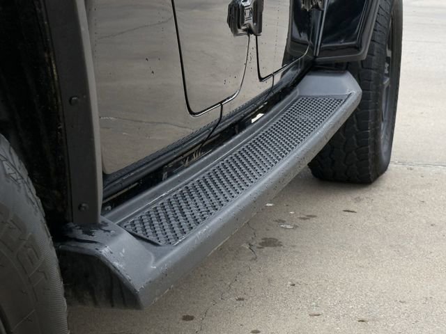 Used 2021 Jeep Gladiator Sport AWD/4WD image 8