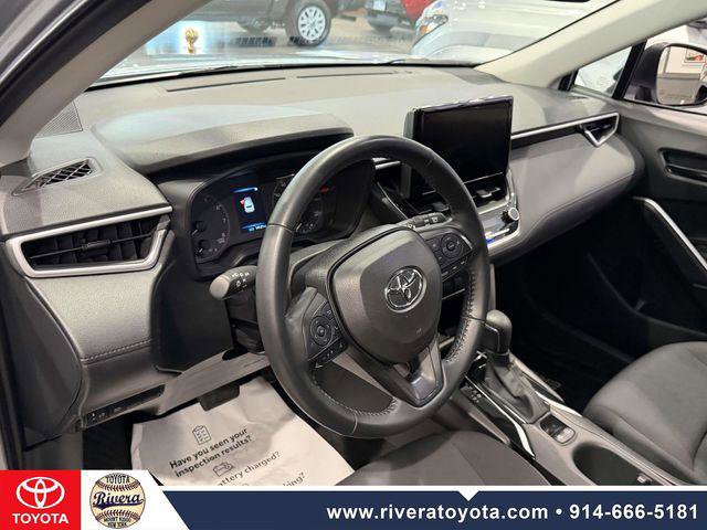 Certified 2024 Toyota Corolla Cross LE image 9
