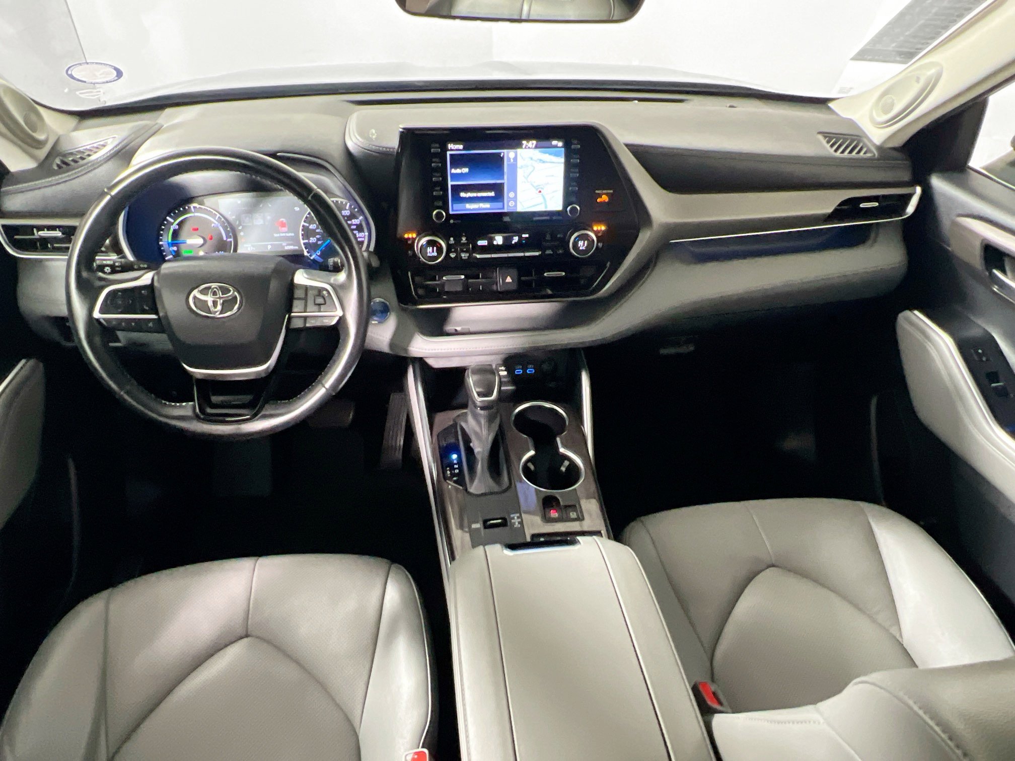 Used 2022 Toyota Highlander Limited image 30