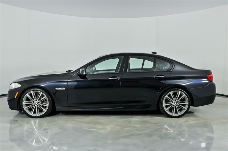 Used 2013 BMW 550i Sedan RWD image 6