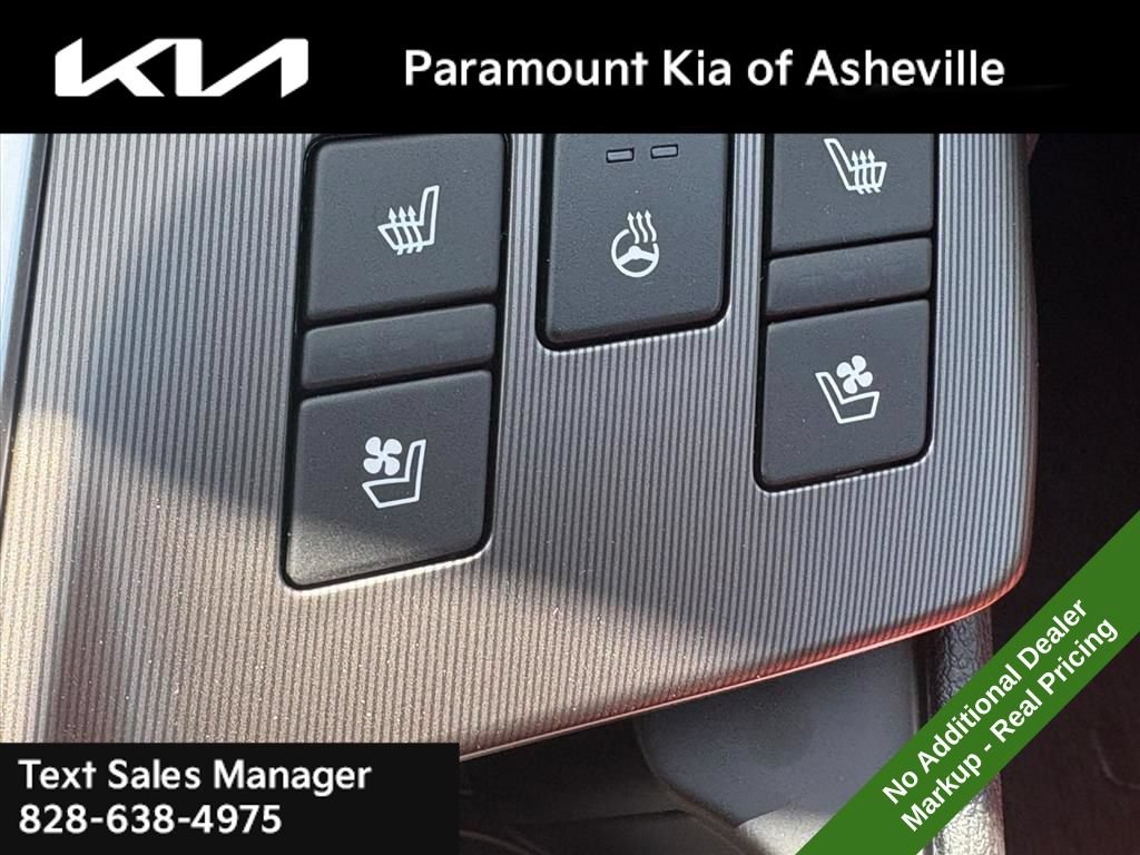 New 2026 Kia Sportage SX FWD image 17