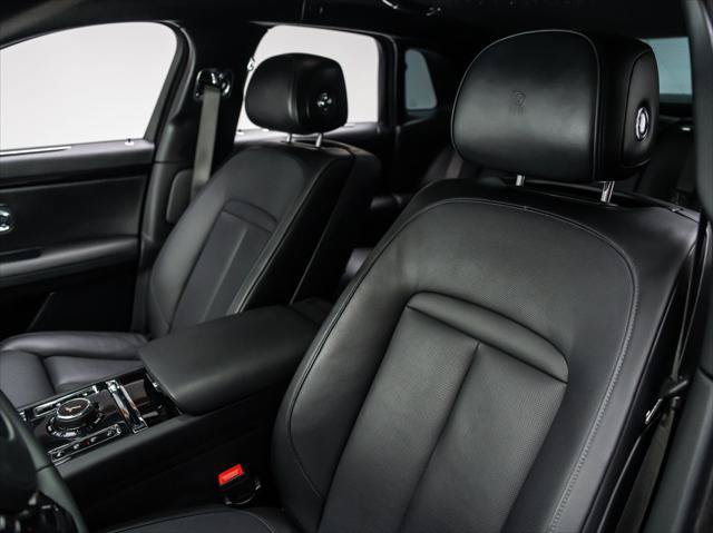 Used 2025 Rolls-Royce Ghost AWD/4WD image 21