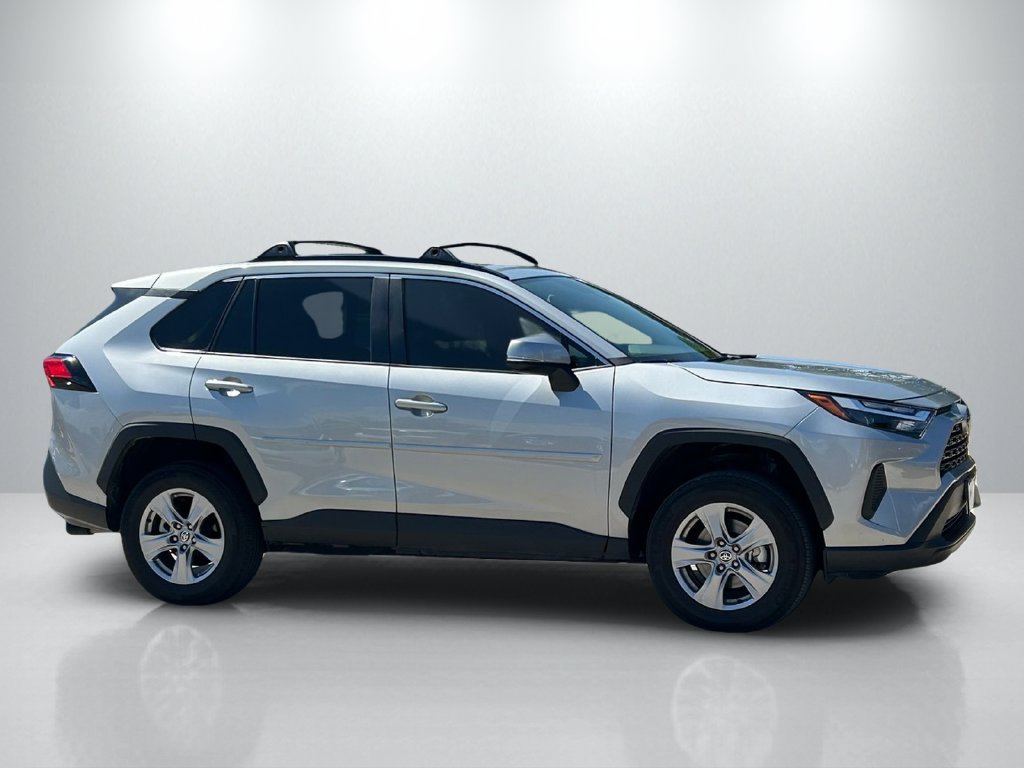 Certified 2025 Toyota RAV4 XLE w/ Convenience Package FWD image 4