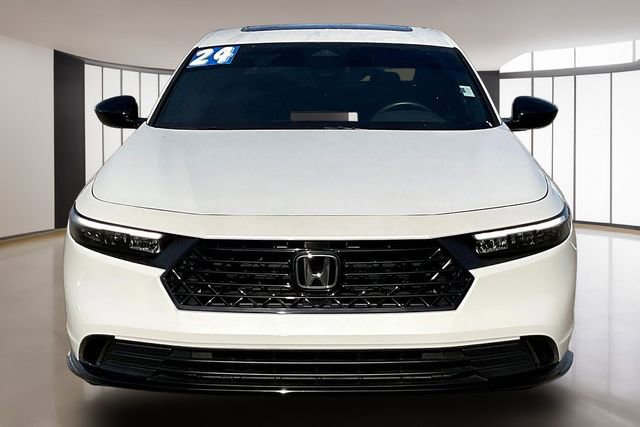 Used 2023 Honda Accord Sport image 2