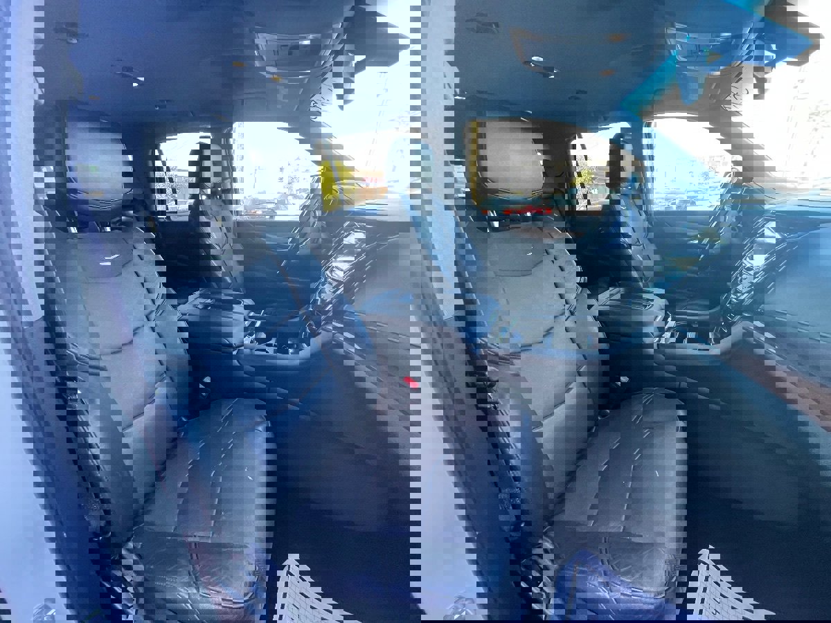 Used 2017 Cadillac Escalade 2WD image 12