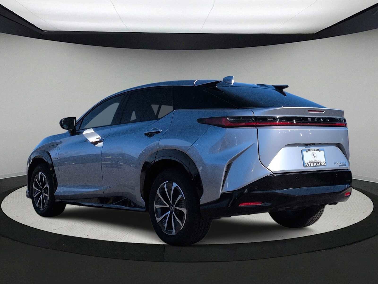 Used 2024 Lexus RZ 450e Premium image 6