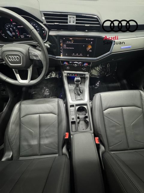 Used 2025 Audi Q3 2.0T Premium Plus w/ Premium Plus Package AWD/4WD image 33