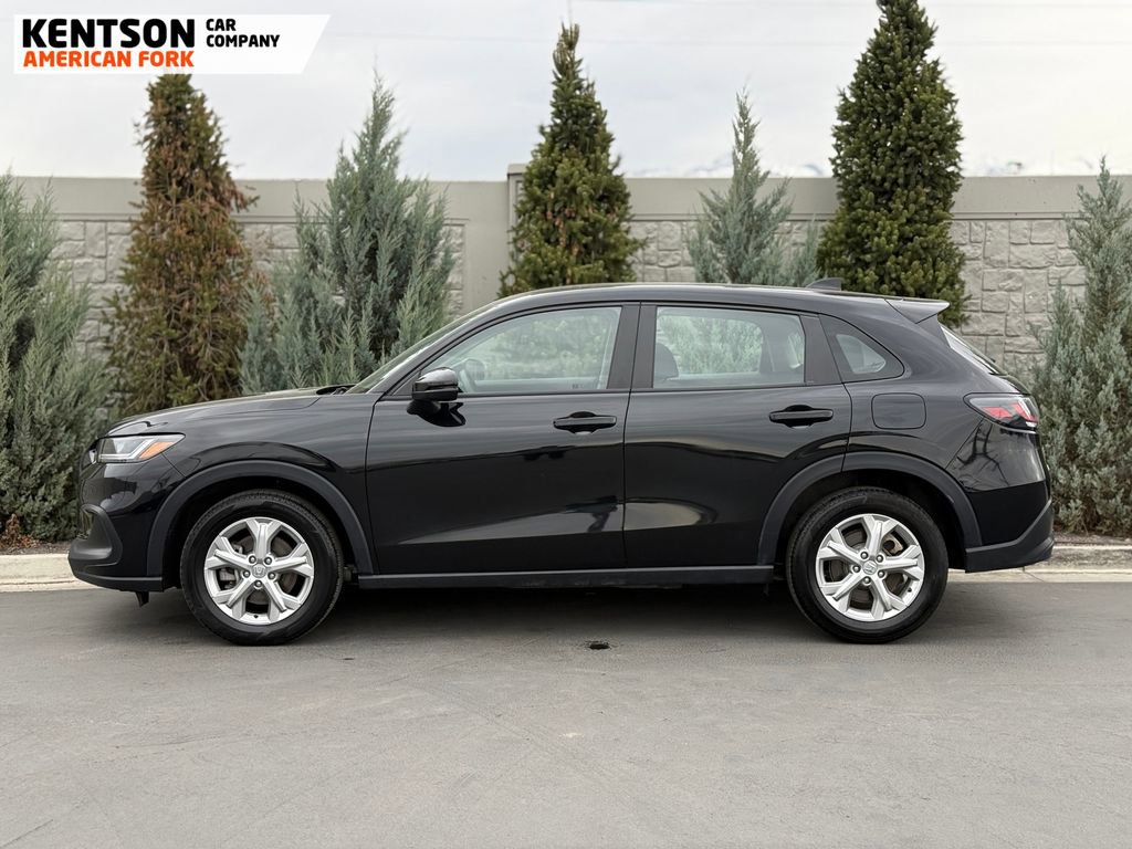 Used 2025 Honda HR-V LX image 4