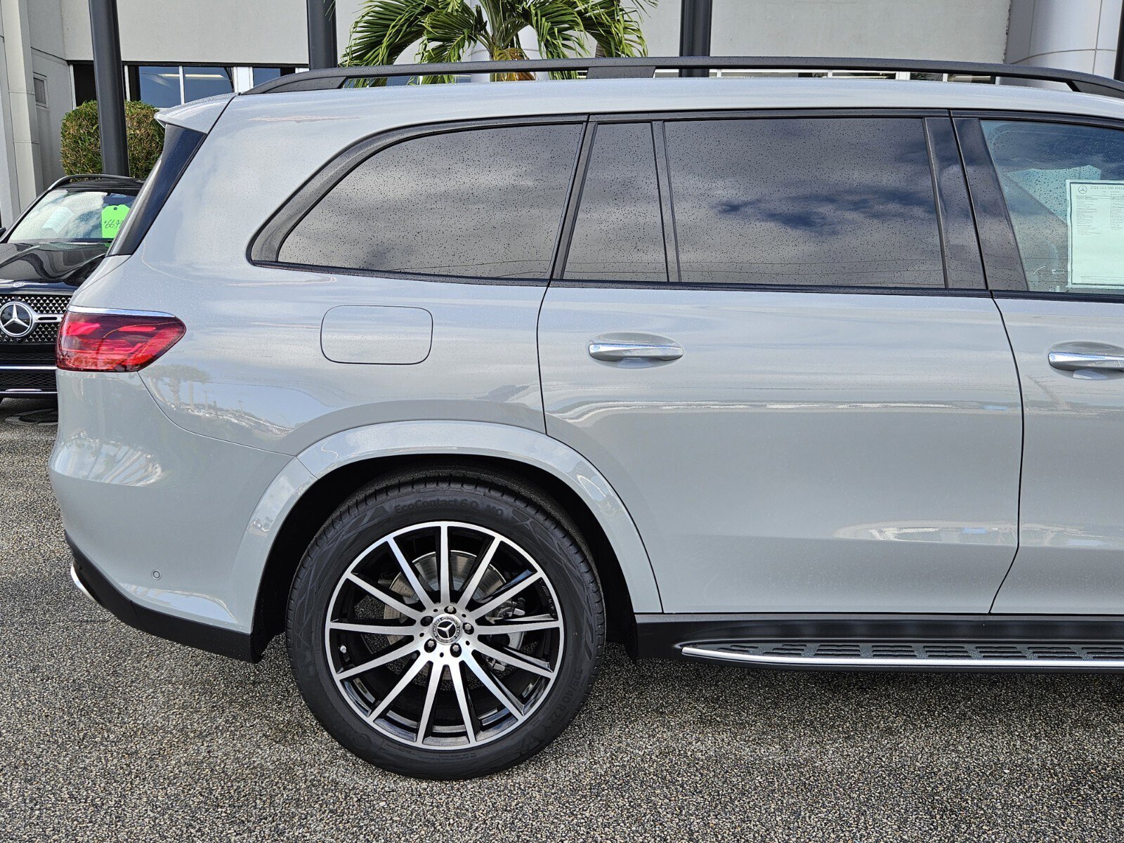 New 2026 Mercedes-Benz GLS 580 4MATIC image 4