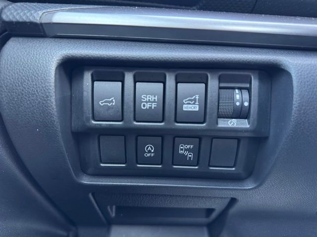 Used 2023 Subaru Forester Premium image 30