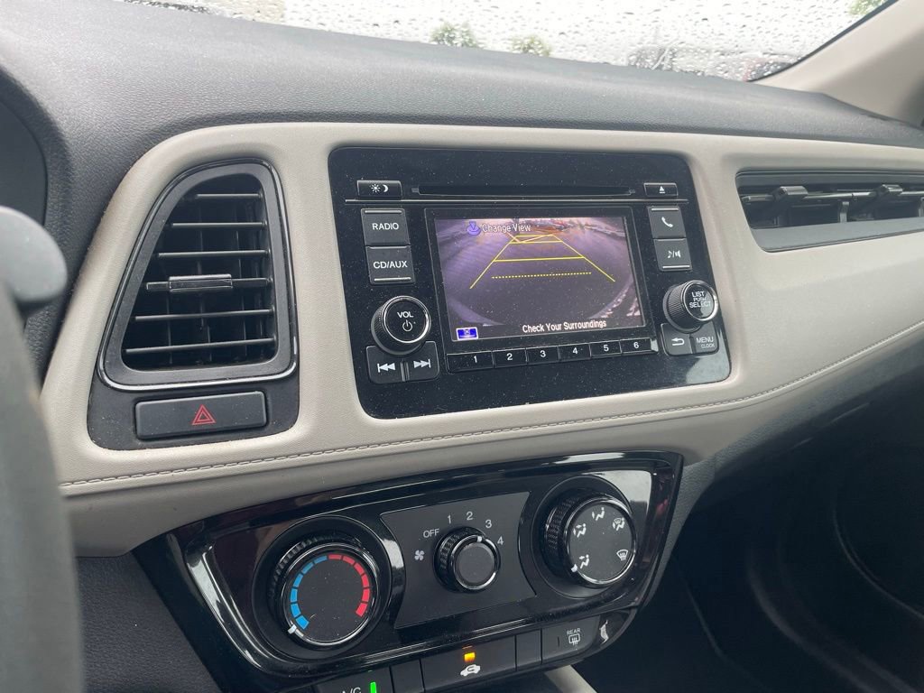 Used 2017 Honda HR-V LX image 16