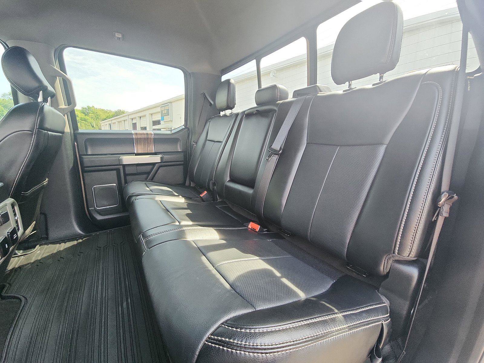 Used 2020 Ford F150 Lariat w/ Trailer Tow Package image 22