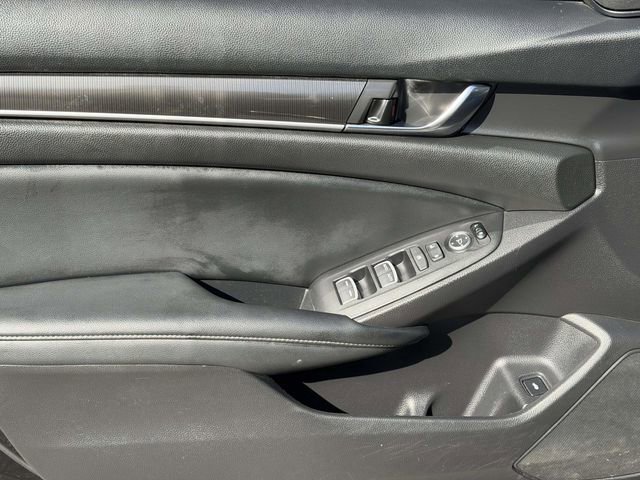 Used 2021 Honda Accord Sport image 12