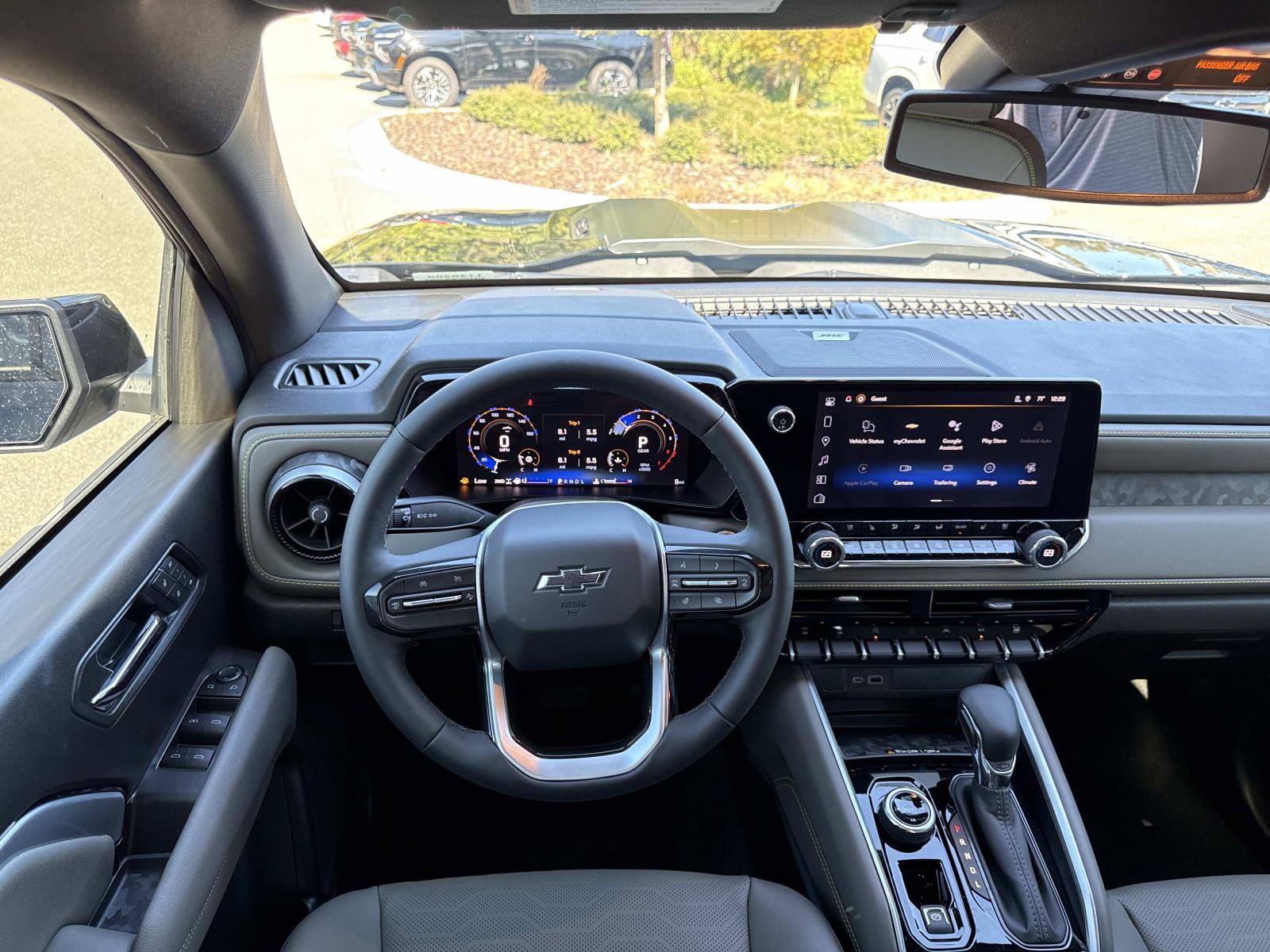 New 2026 Chevrolet Colorado ZR2 w/ Technology Package image 13