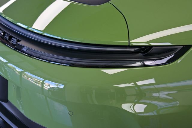 Used 2026 Porsche 911 Carrera GTS image 15