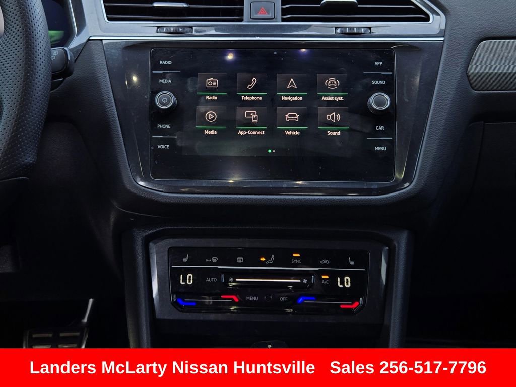 Used 2022 Volkswagen Tiguan SE R-Line FWD image 20