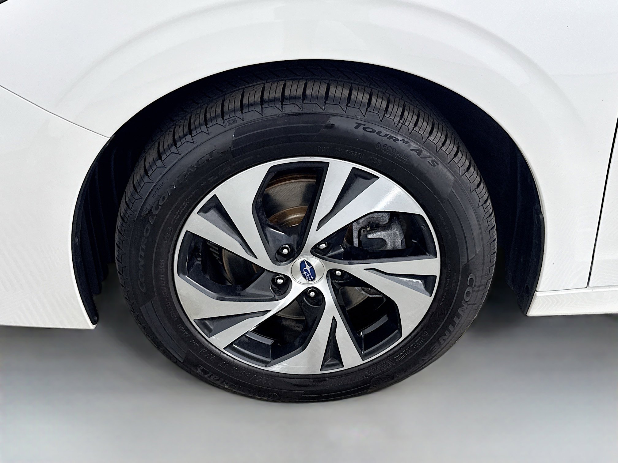 Used 2024 Subaru Legacy Premium image 38