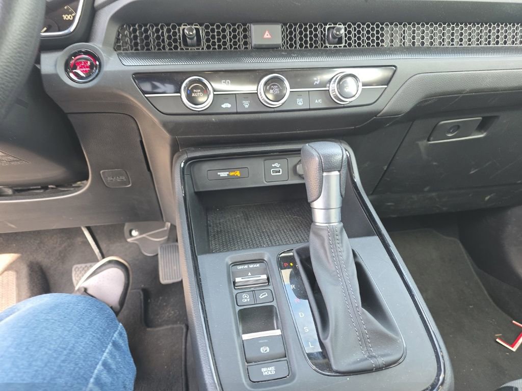 Used 2024 Honda CR-V LX image 18