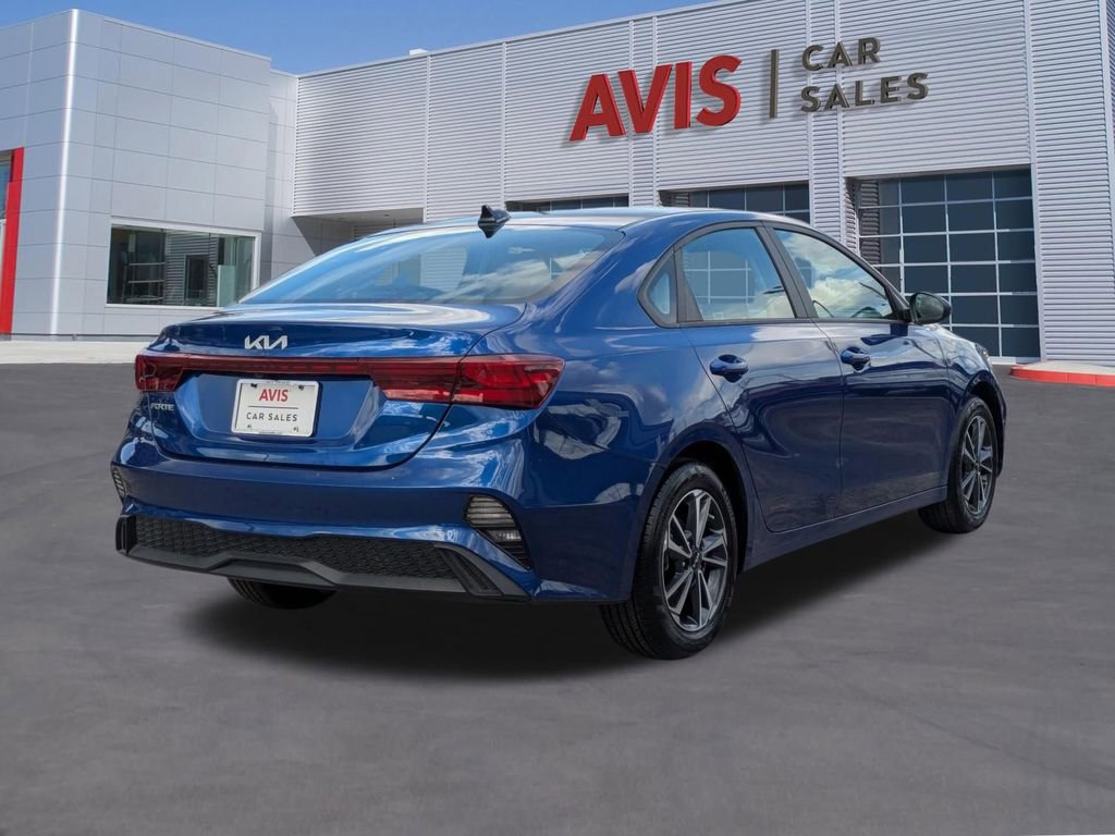 Used 2024 Kia Forte LXS FWD image 6