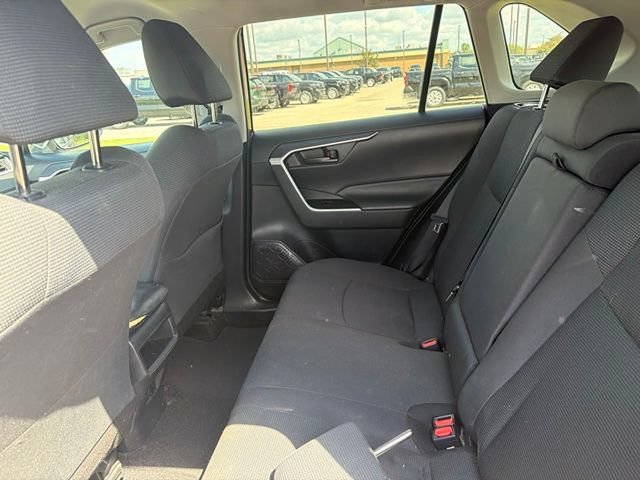 Used 2020 Toyota RAV4 LE w/ Carpet Mat Package FWD image 13