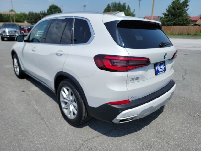 Used 2021 BMW X5 xDrive40i w/ Premium Package image 5
