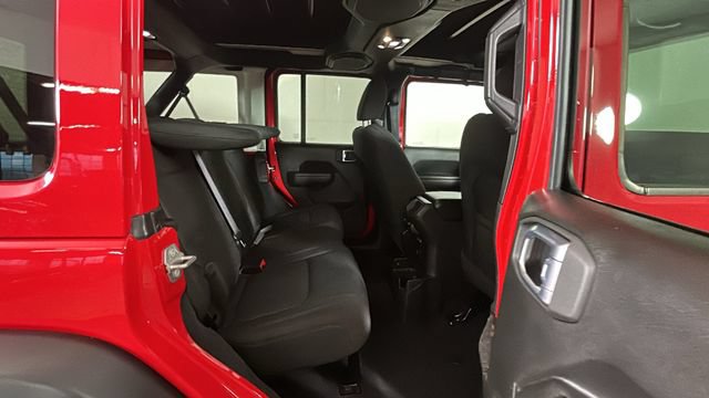 Used 2022 Jeep Wrangler Unlimited Sport AWD/4WD image 27