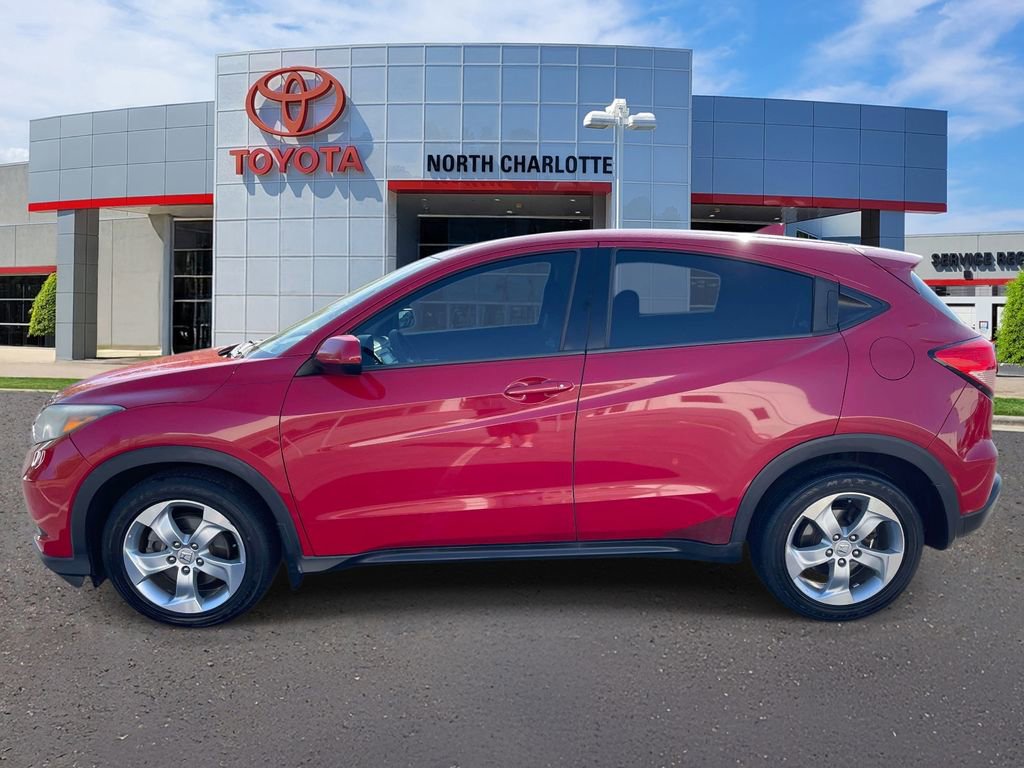 Used 2016 Honda HR-V LX image 5