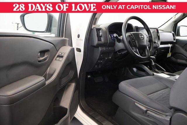 New 2025 Nissan Frontier S image 9