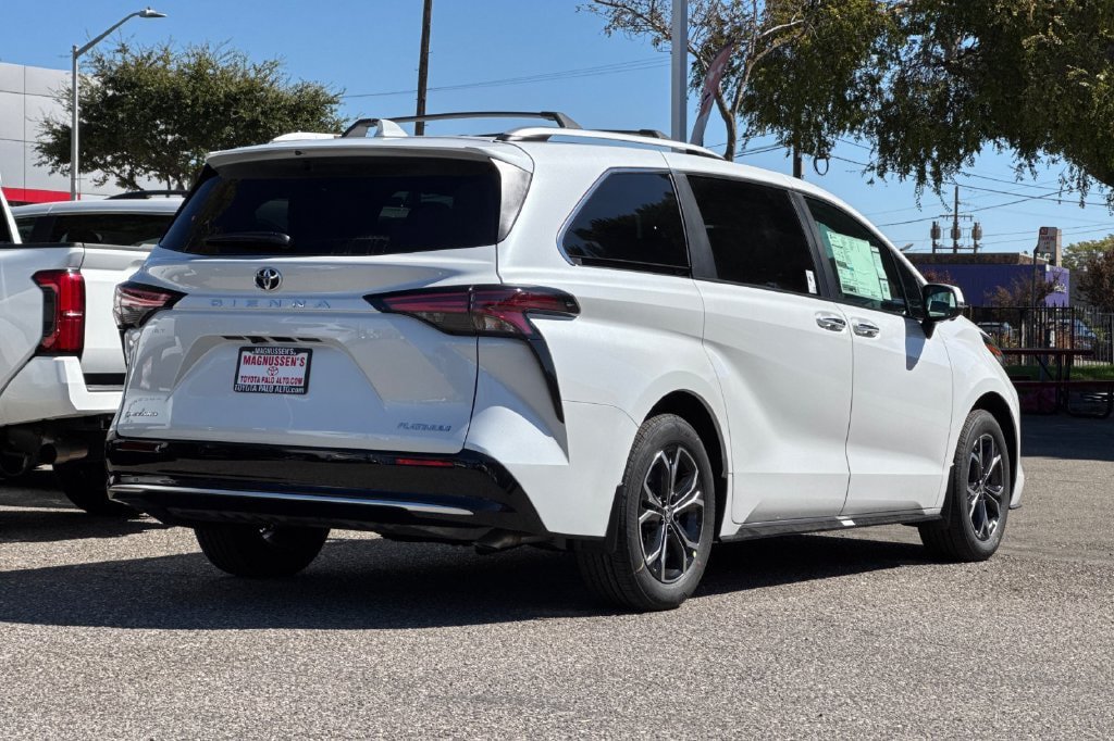 New 2026 Toyota Sienna Platinum AWD/4WD image 5