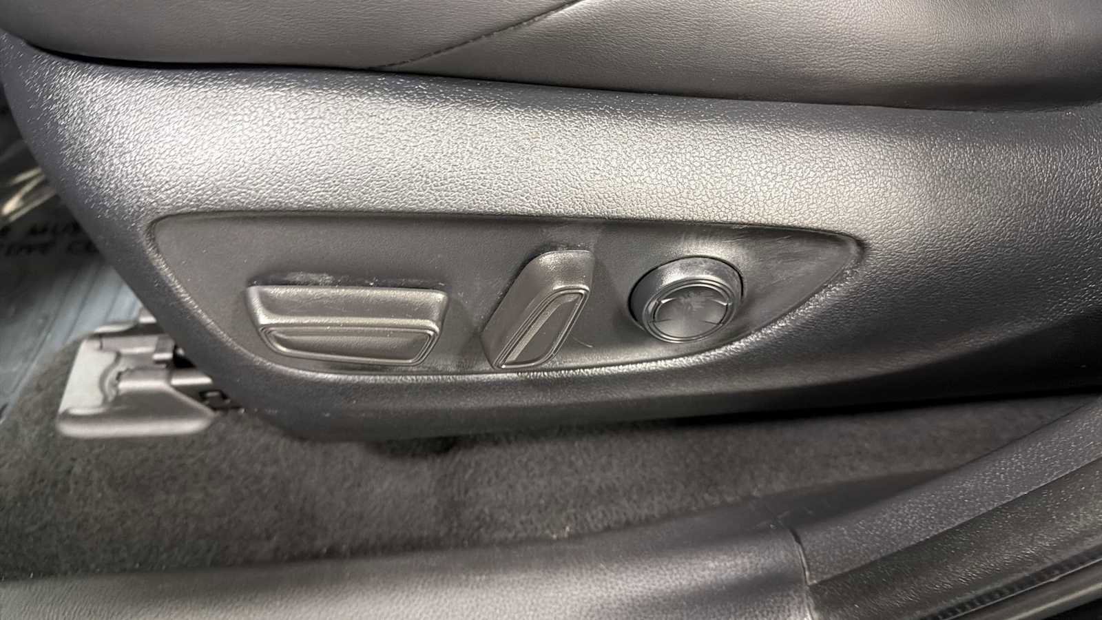 Certified 2022 Toyota RAV4 TRD Off-Road w/ TRD Off-Road Weather Package image 14