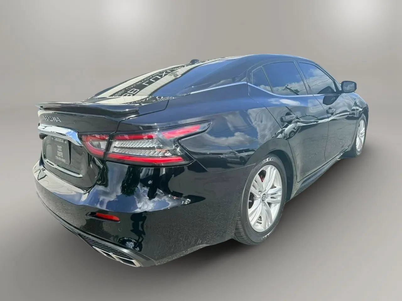 Used 2020 Nissan Maxima 3.5 SV w/ Floor Mat Group FWD image 5