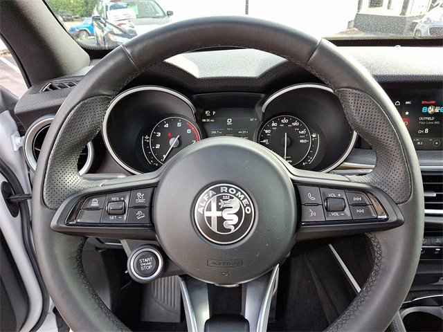 Used 2022 Alfa Romeo Stelvio Ti image 20