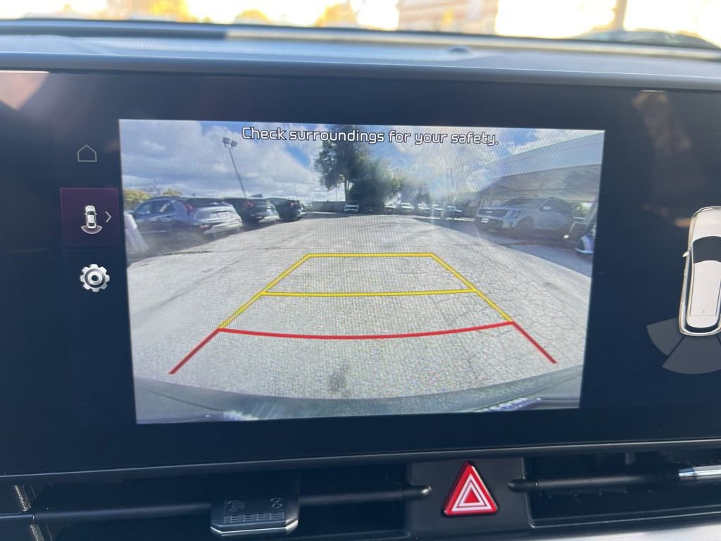 Certified 2025 Kia Sportage EX image 51