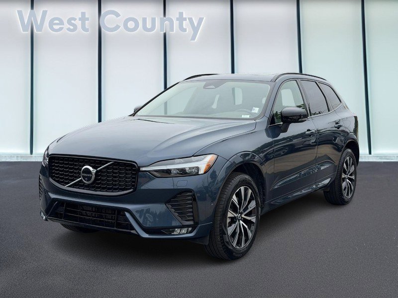 Certified 2025 Volvo XC60 B5 Plus AWD/4WD image 9