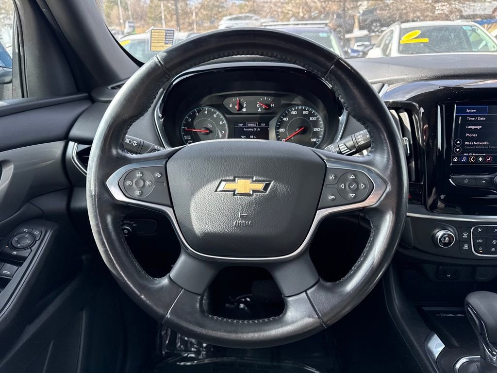 Used 2022 Chevrolet Traverse LT FWD image 32