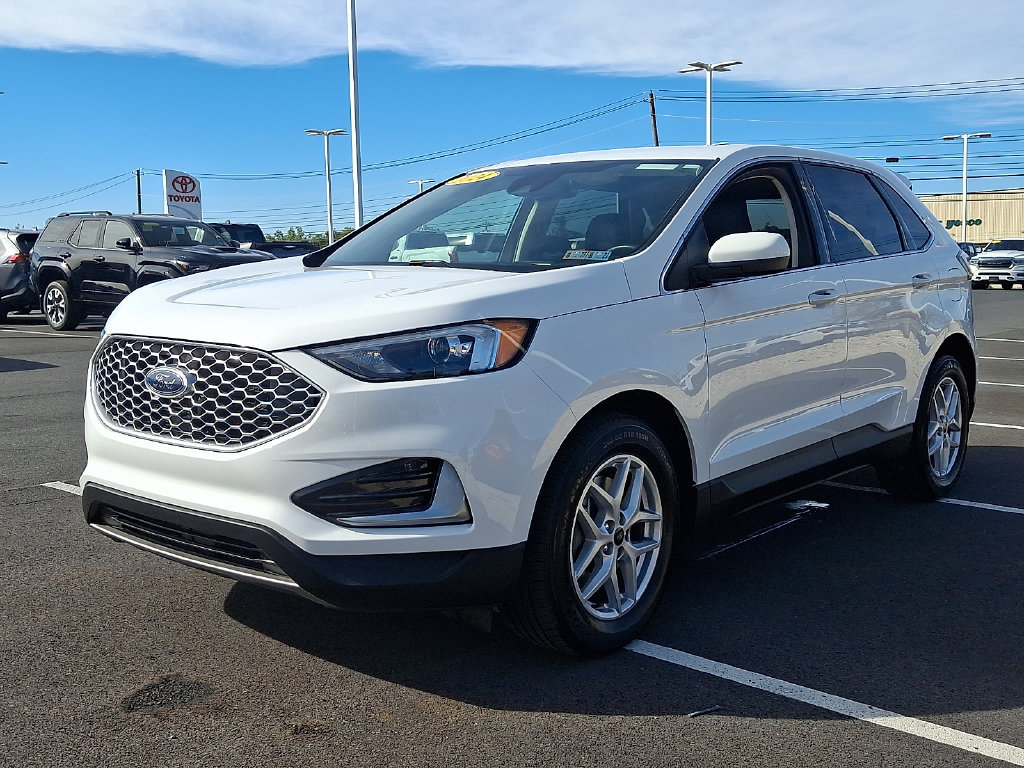 Used 2024 Ford Edge SEL AWD/4WD image 3