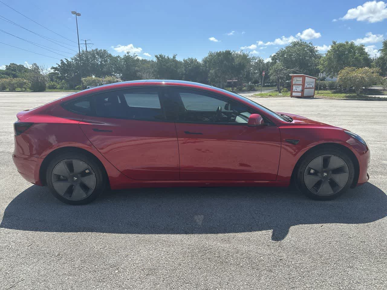Used 2022 Tesla Model 3 RWD image 15