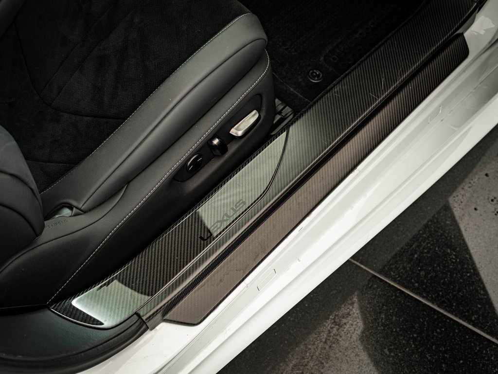 Used 2023 Lexus LC 500 Coupe w/ Performance Package image 27