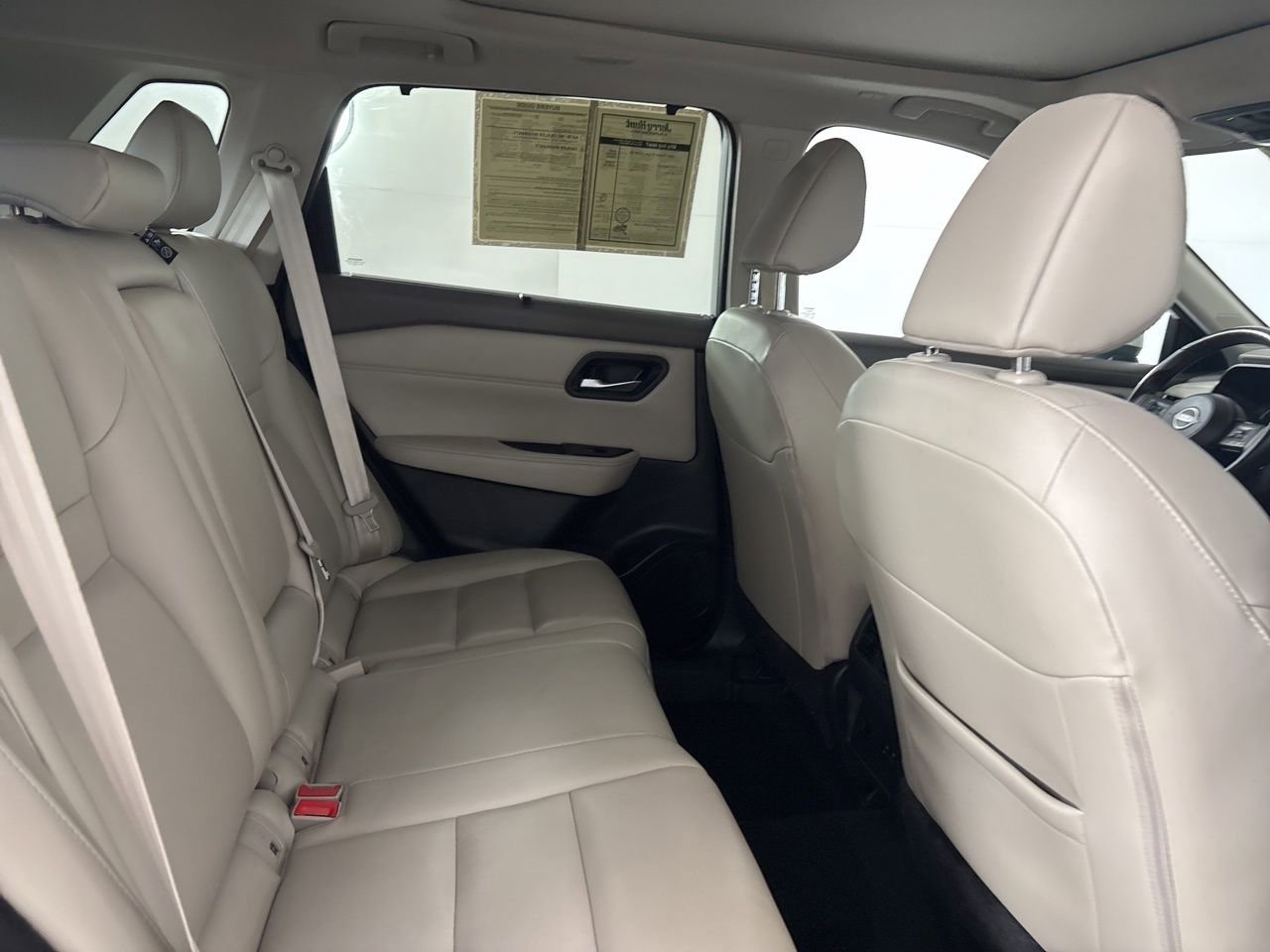 Used 2023 Nissan Rogue SL w/ SL Premium Package image 25