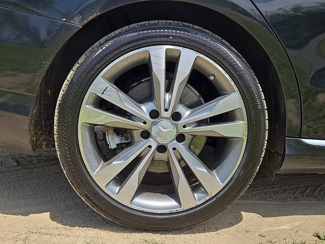 Used 2015 Mercedes-Benz C 300 4MATIC Sedan image 26