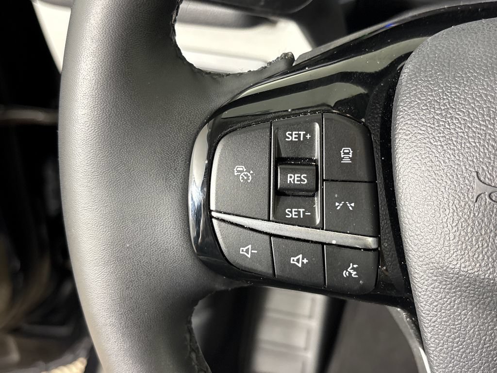 Certified 2023 Ford Escape SE FWD image 19