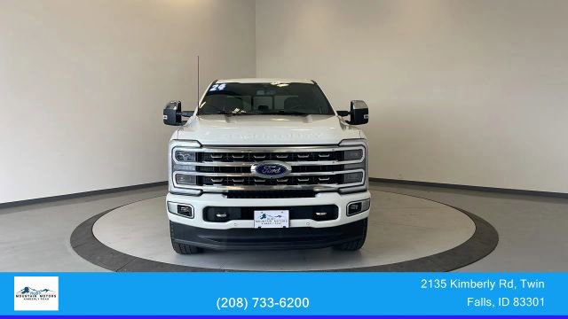 Used 2024 Ford F350 Platinum image 2