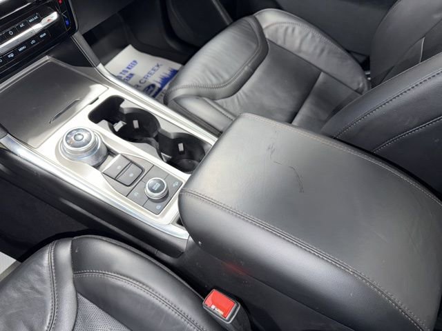 Used 2023 Ford Explorer Platinum w/ Technology Package image 21