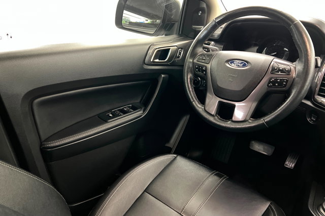 Used 2023 Ford Ranger Lariat w/ Equipment Group 501A High image 11