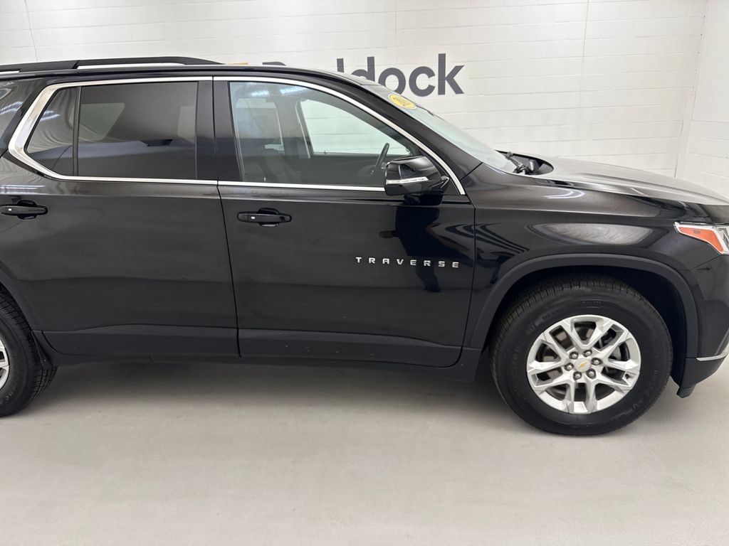 Used 2019 Chevrolet Traverse LT w/ LPO, Floor Liner Package AWD/4WD image 6