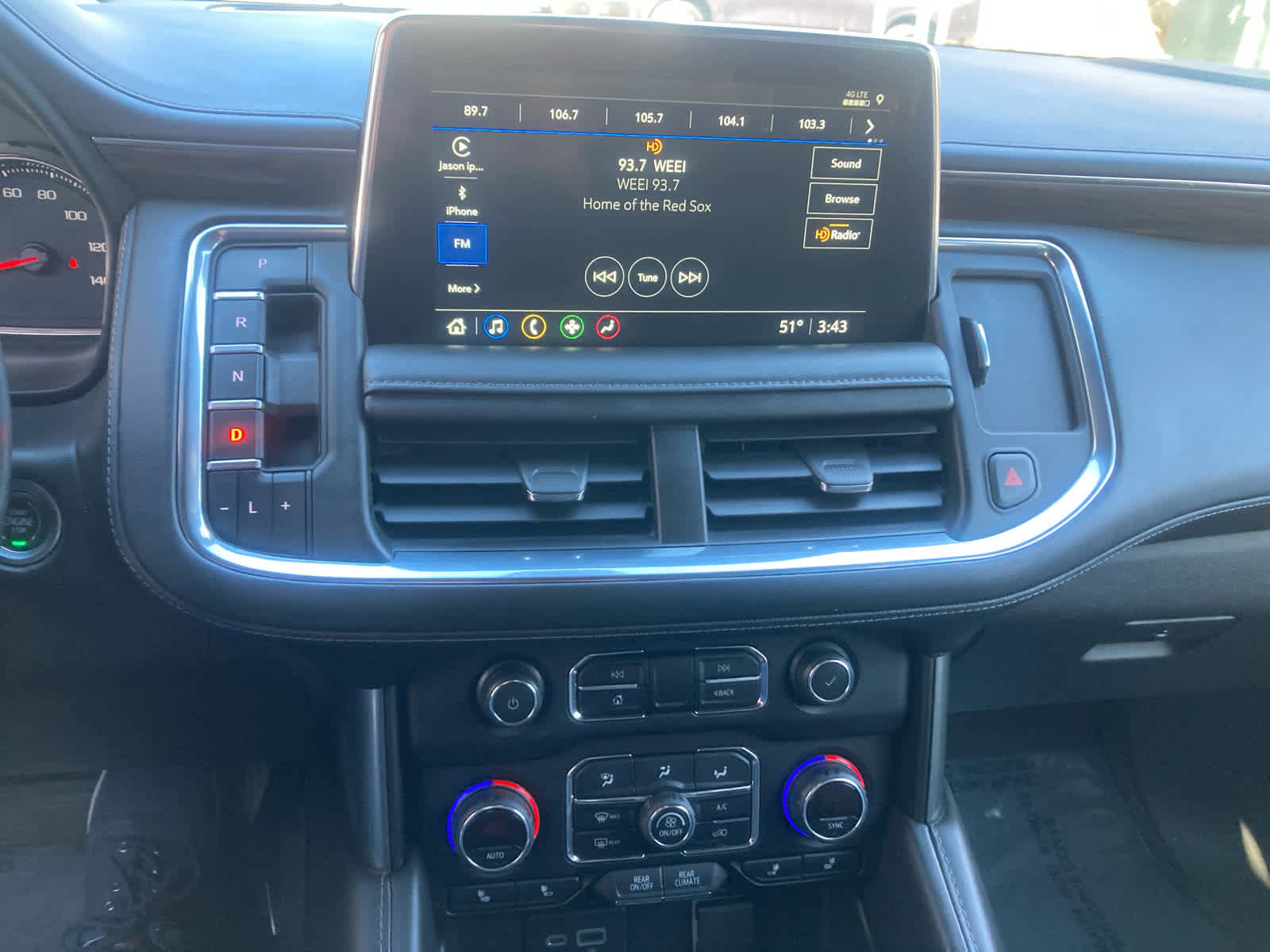 Used 2021 Chevrolet Suburban Z71 AWD/4WD image 30