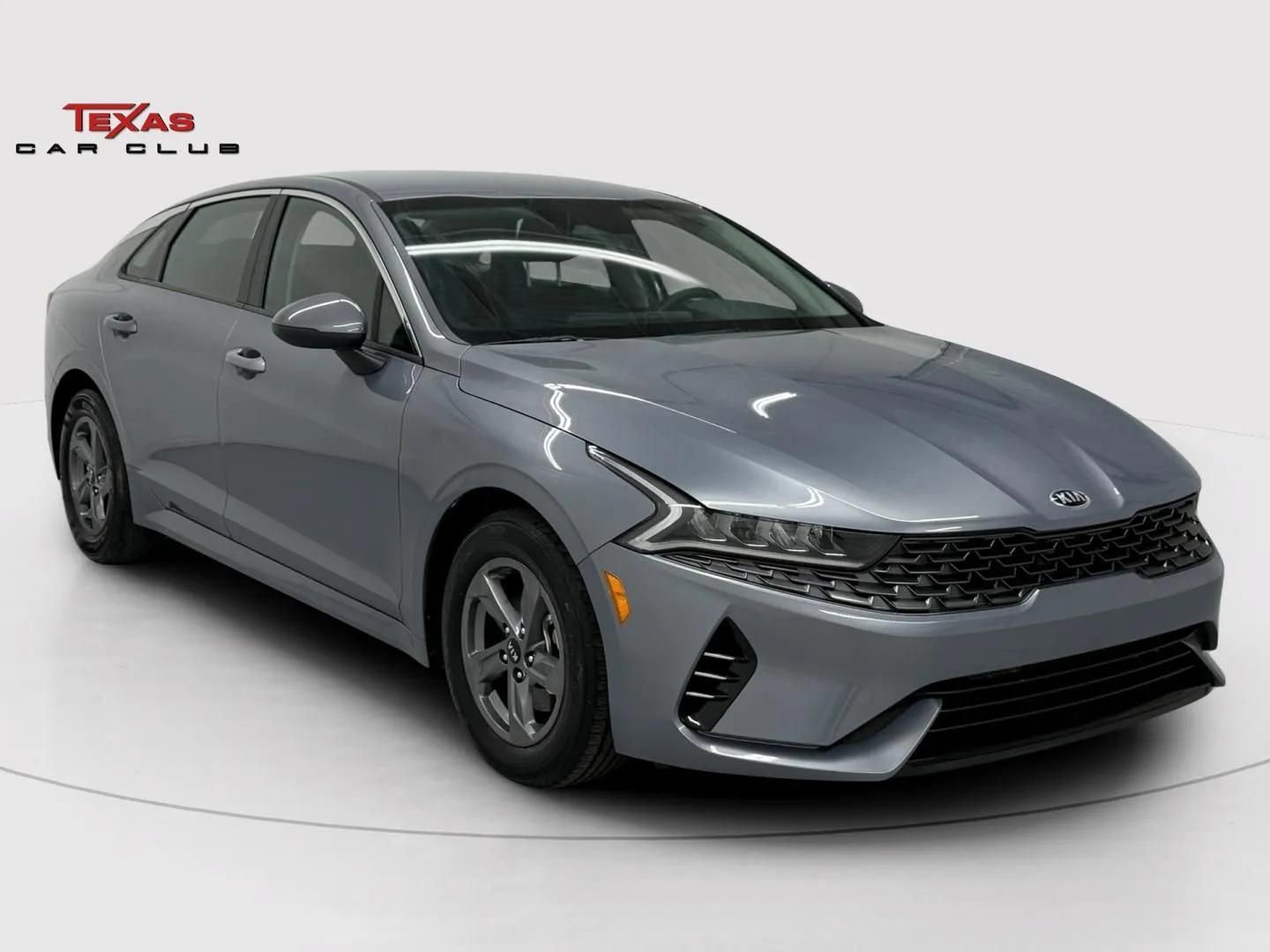 Used 2021 Kia K5 LX FWD image 1